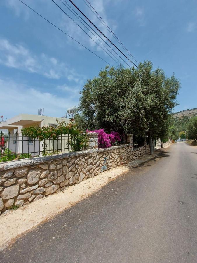 Vila Rexhaj Ksamil Bagian luar foto