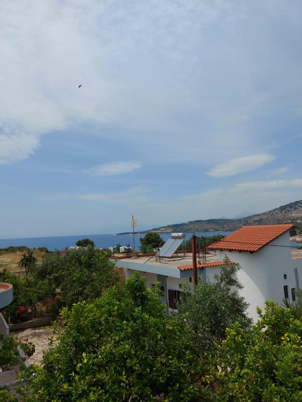 Vila Rexhaj Ksamil Bagian luar foto